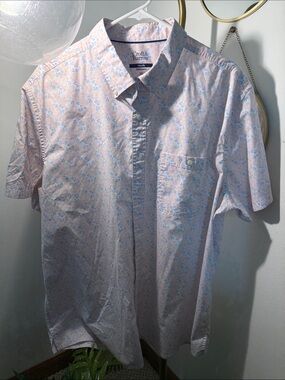 croft & barrow Light Pink Short-Sleeve Button-Down with Blue Floral Print